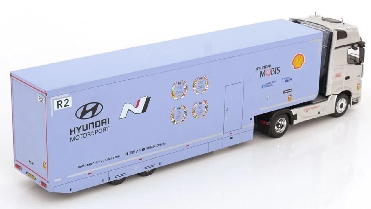 Mercedes-Benz Mercedes-Benz Actros MP4 (WRC Rally Transporter) - 1:43 - IXO Models