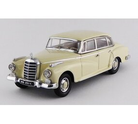 Mercedes-Benz Mercedes-Benz 300 L 'Adenauer' 1951 - 1:43 - Rio