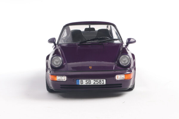 Porsche Porsche 911 (964) Turbo 1990 - 1:18 - Solido