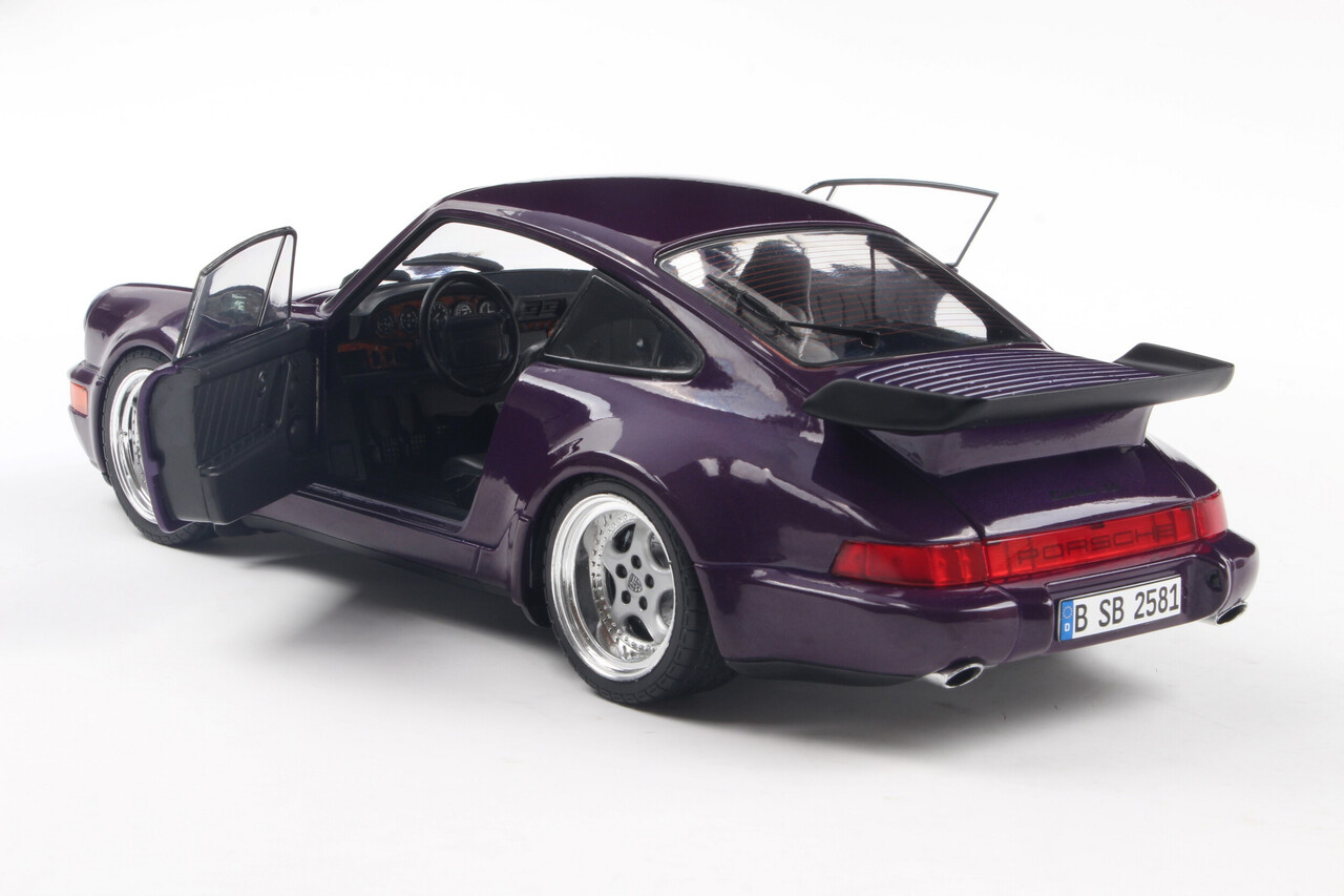 Porsche Porsche 911 (964) Turbo 1990 - 1:18 - Solido