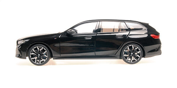 BMW BMW i5 M60 Touring 2024 - 1:18 - Minichamps