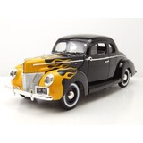 Ford Ford DeLuxe 1940 - 1:18 - Motor Max Ford Ford DeLuxe 1940 - 1:18 - Motor Max