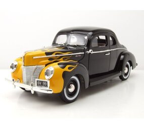 Ford Ford DeLuxe 1940 - 1:18 - Motor Max