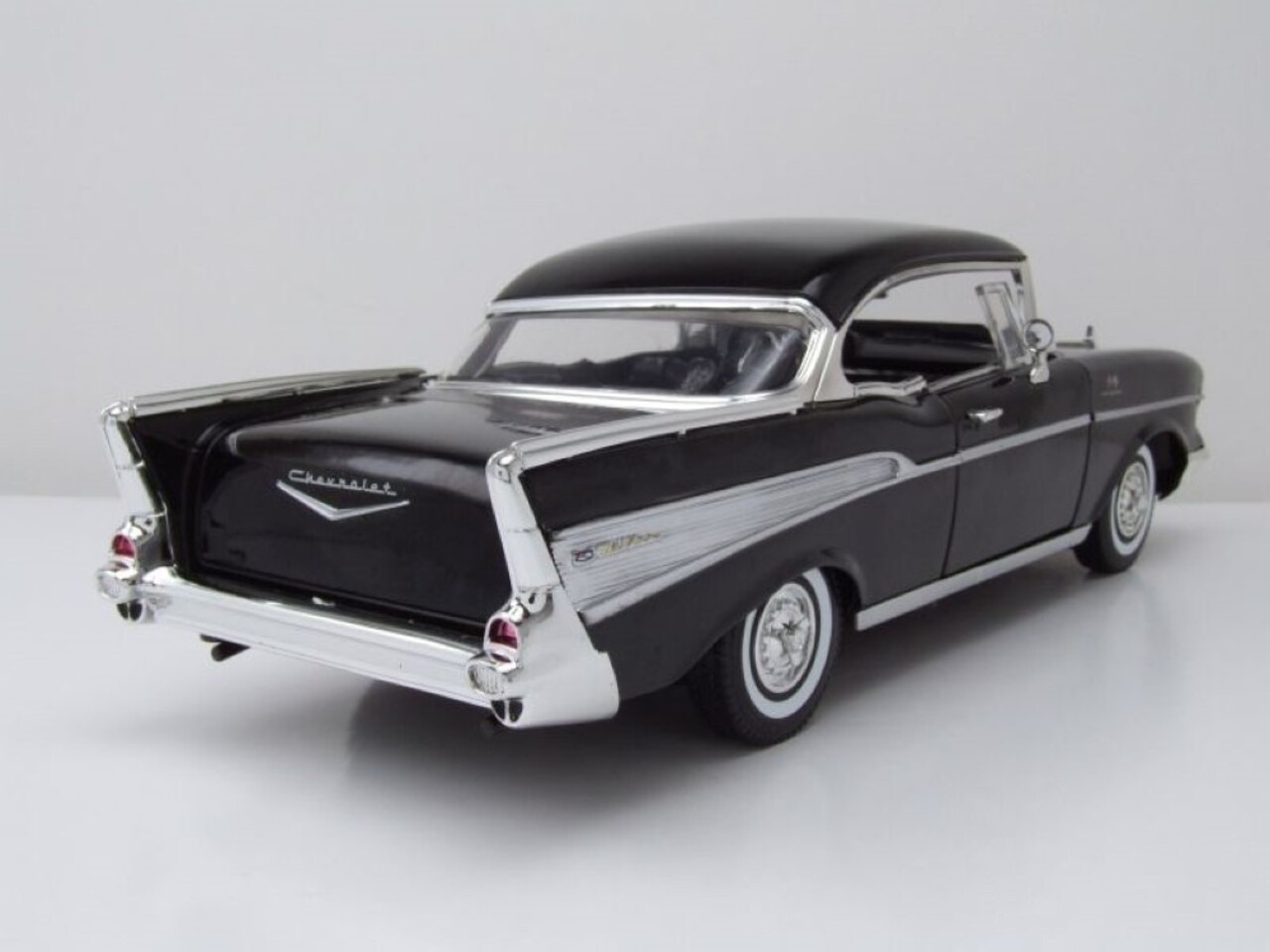 Chevrolet Chevrolet Bel Air Hardtop 1957 - 1:18 - Motor Max