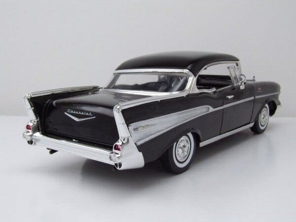 Chevrolet Chevrolet Bel Air Hardtop 1957 - 1:18 - Motor Max