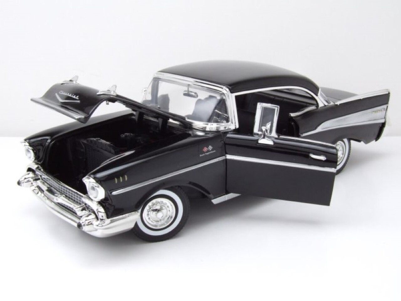Chevrolet Chevrolet Bel Air Hardtop 1957 - 1:18 - Motor Max