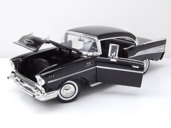 Chevrolet Chevrolet Bel Air Hardtop 1957 - 1:18 - Motor Max