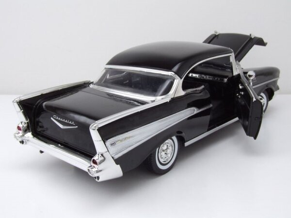 Chevrolet Chevrolet Bel Air Hardtop 1957 - 1:18 - Motor Max