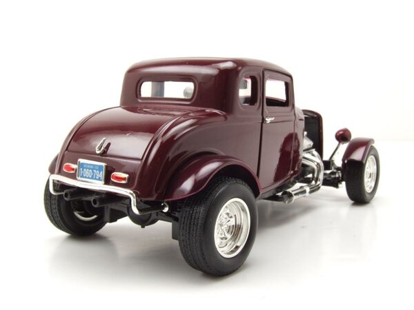 Ford Ford Hot Rod 5-Windows Coupe 1932 (Open Hood) - 1:18 - Motor Max
