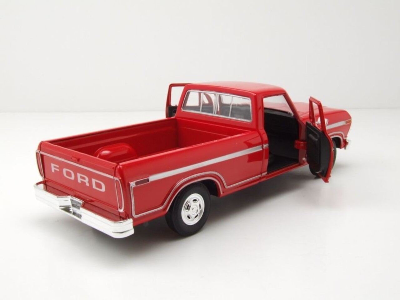 Ford Ford F-150 Pick-Up Custom 1979 - 1:24 - Motor Max