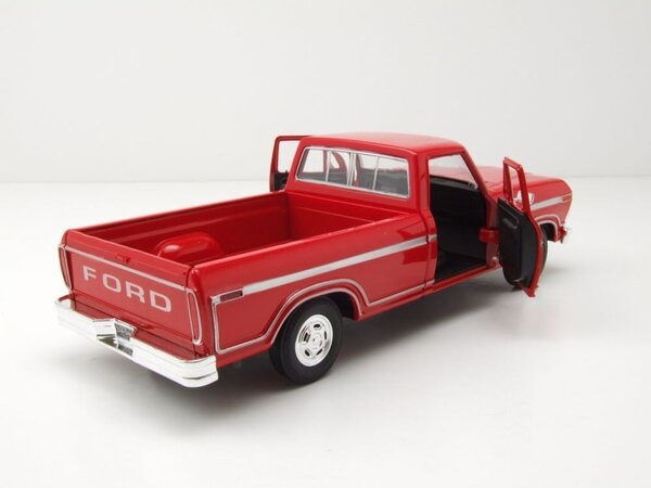 Ford Ford F-150 Pick-Up Custom 1979 - 1:24 - Motor Max