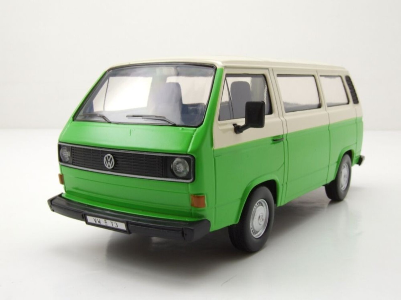 Volkswagen Volkswagen T2 (T3) Minibus - 1:24 - Motor Max