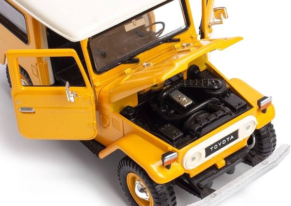 Toyota Toyota FJ40 Land Cruiser Hard Top 1974 - 1:24 - Motor Max