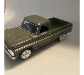 Ford Ford F-100 Pick-Up 1969 - 1:24 - Motor Max
