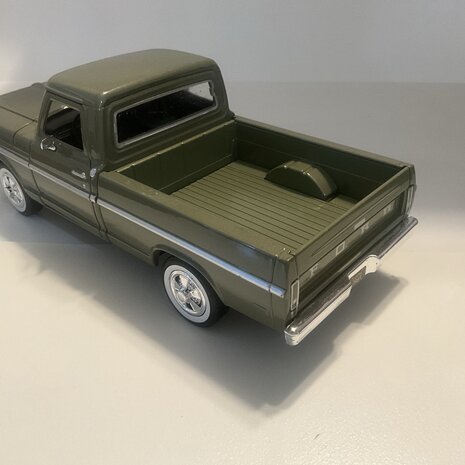 Ford Ford F-100 Pick-Up 1969 - 1:24 - Motor Max