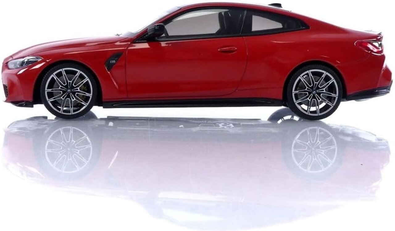 BMW BMW M4 2020 - 1:18 - Minichamps