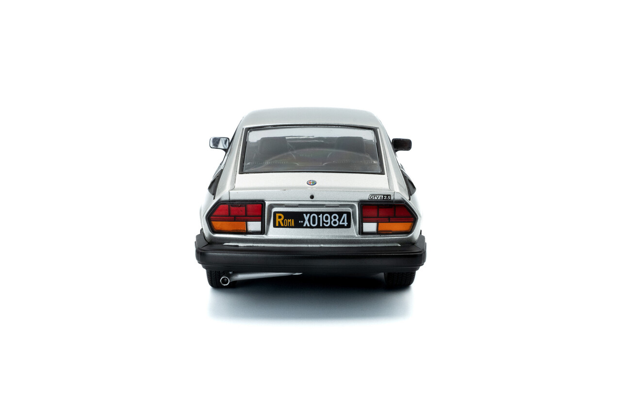 Alfa Romeo Alfa Romeo GTV6 1984 - 1:18 - Solido