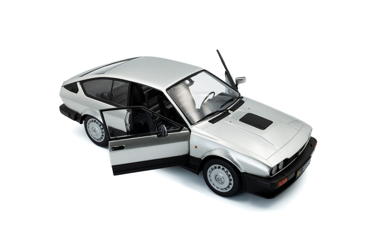 Alfa Romeo Alfa Romeo GTV6 1984 - 1:18 - Solido