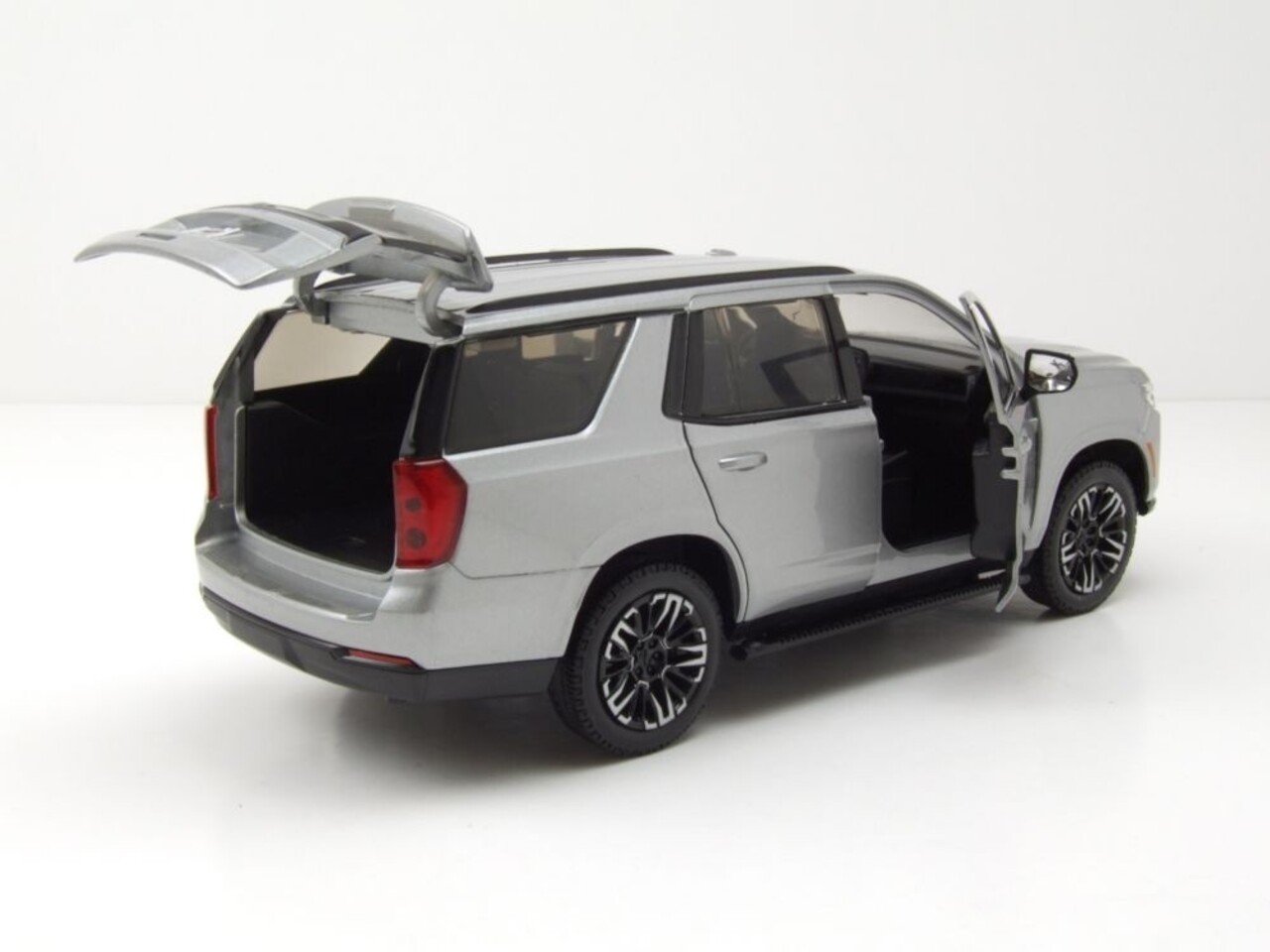 Chevrolet Chevrolet Tahoe Z71 2025 - 1:24 - Motor Max