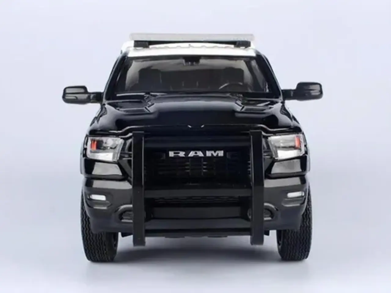 Dodge Dodge RAM 1500 Crew Cab Laramie California Highway Patrol 2019 - 1:27 - Motor Max