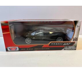 Pagani Pagani Zonda F C12 - 1:24 - Motor Max