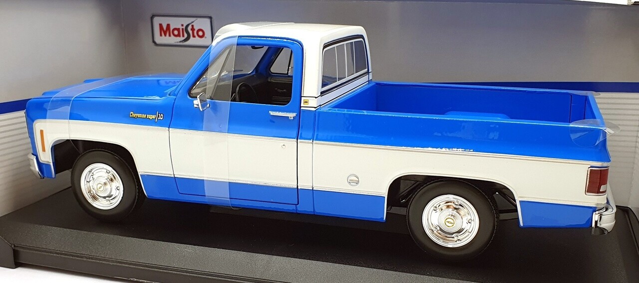 Chevrolet Chevrolet C10 Cheyenne Super 1974 - 1:18 - Maisto Chevrolet Chevrolet C10 Cheyenne Super 1974 - 1:18 - Maisto