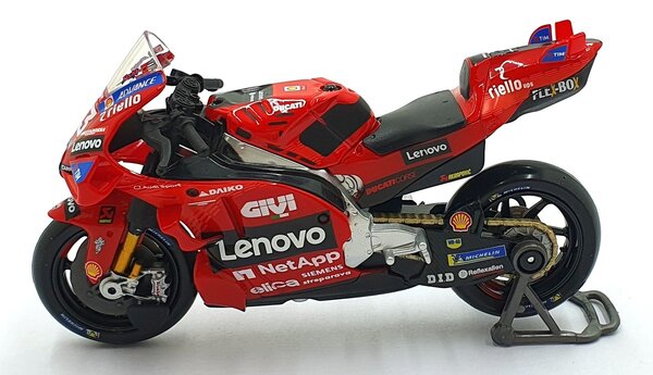 Ducati Ducati Desmosedici GP24 Ducati Lenovo Team #1 2024 - 1:18 - Maisto