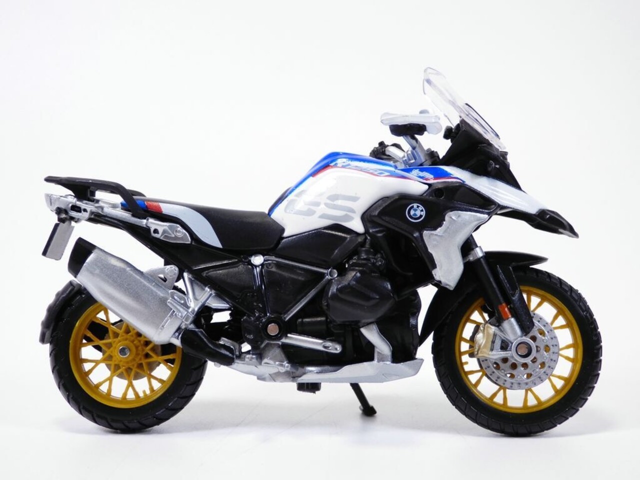 BMW BMW R1250 GS Dekor 2020 - 1:18 - Maisto BMW BMW R1250 GS Dekor 2020 - 1:18 - Maisto