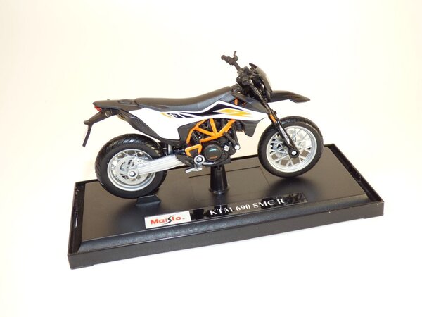 KTM KTM 690 SMC R - 1:18 - Maisto KTM KTM 690 SMC R - 1:18 - Maisto