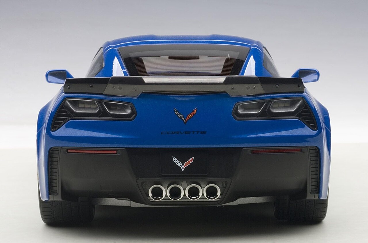 Chevrolet Chevrolet Corvette C7 Z06 - 1:18 - AUTOart