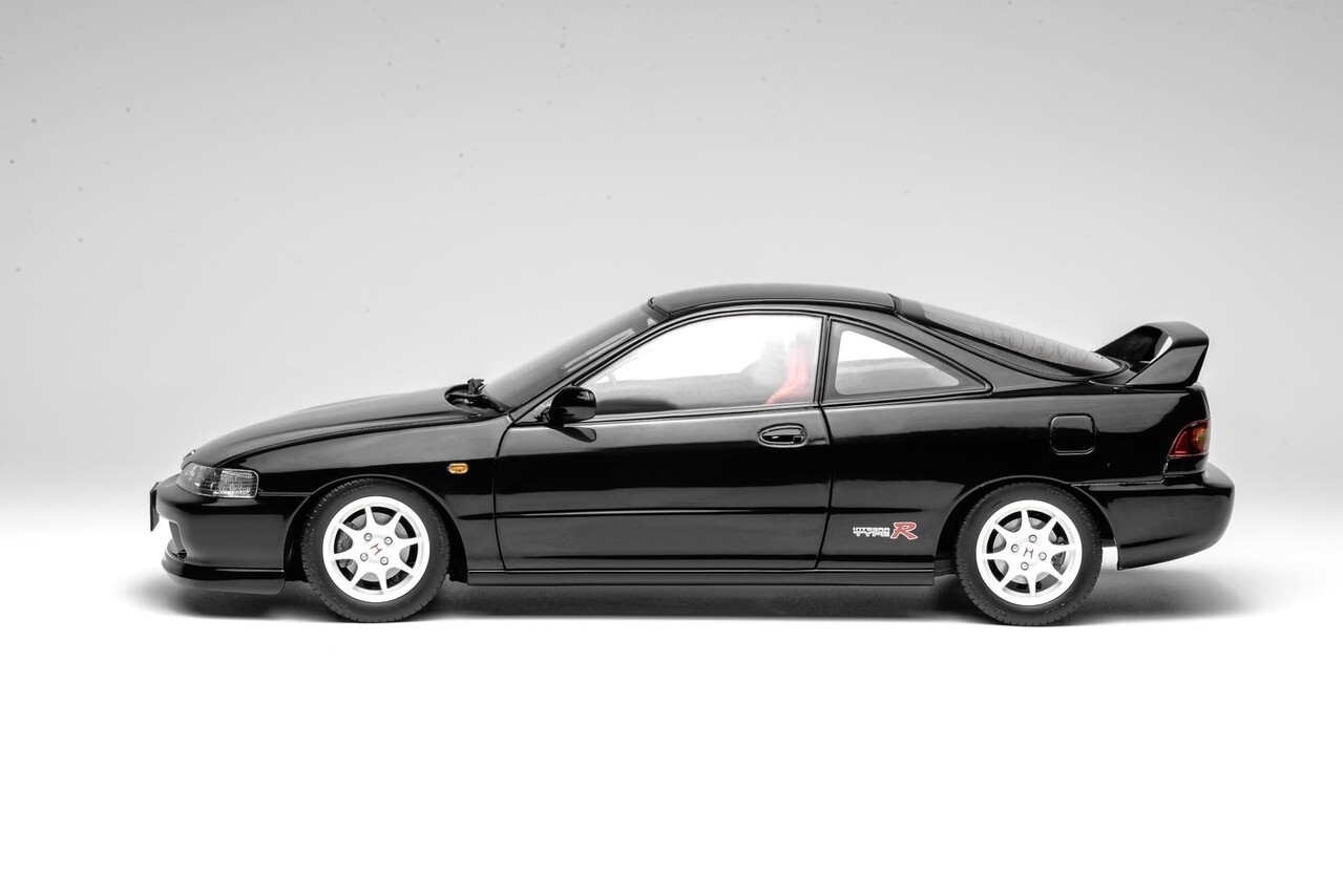 Honda Honda Integra Type-R (DC2) 1997 - 1:18 - MotorHelix