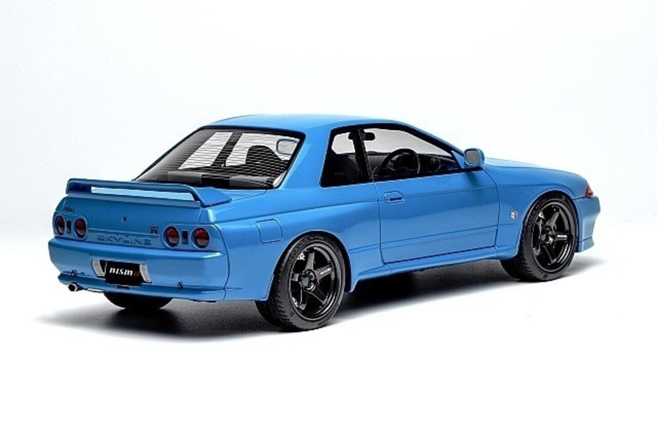 Nissan Nissan Skyline GT-R (R32) Coupe Customized Version 1989 - 1:18 - MotorHelix