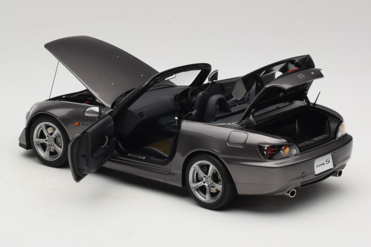 Honda Honda S2000 Type S Hard Top + Engine + Accessories 2007 - 1:18 - MotorHelix
