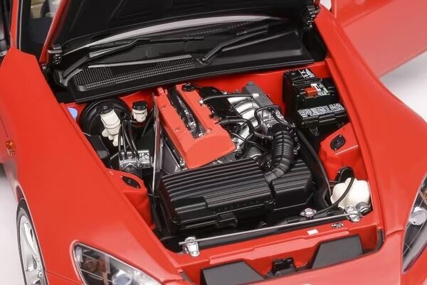 Honda Honda S2000 Type S Hard Top + Engine + Accessories 2007 - 1:18 - MotorHelix