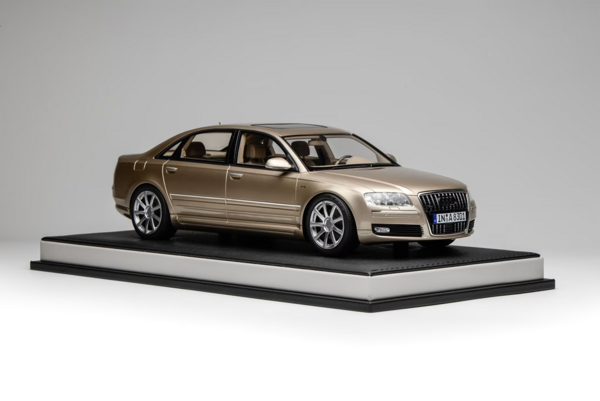 Audi Audi A8 L W12 Quattro 2008 - 1:18 - MotorHelix