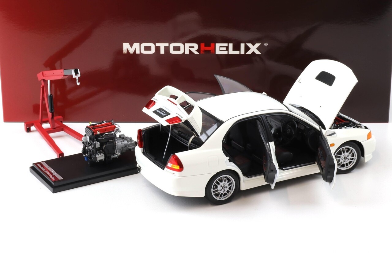 Mitsubishi Mitsubishi Lancer EVO IV + Engine + Accessories 1999 - 1:18 - MotorHelix