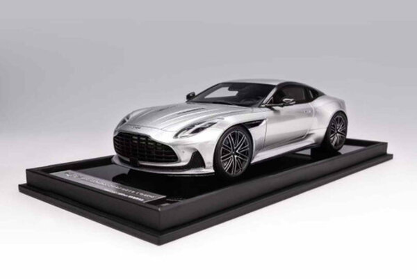 Aston Martin Aston Martin DB12 4.0L V8 Coupe 2023 - 1:18 - MotorHelix