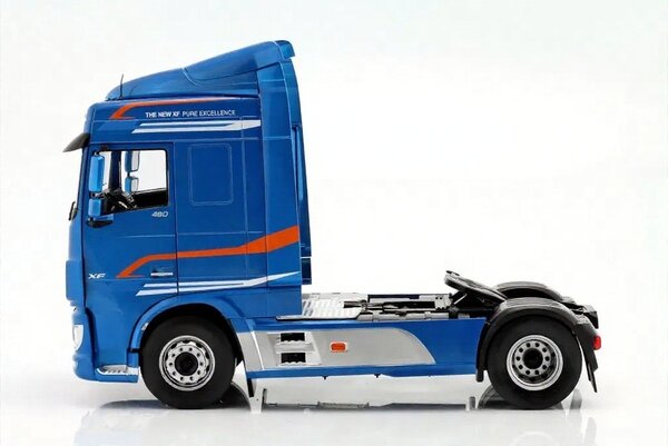 DAF DAF XF Space Cab 480 Tractor 4x2 2018 - 1:18 - Premium ClassiXXs