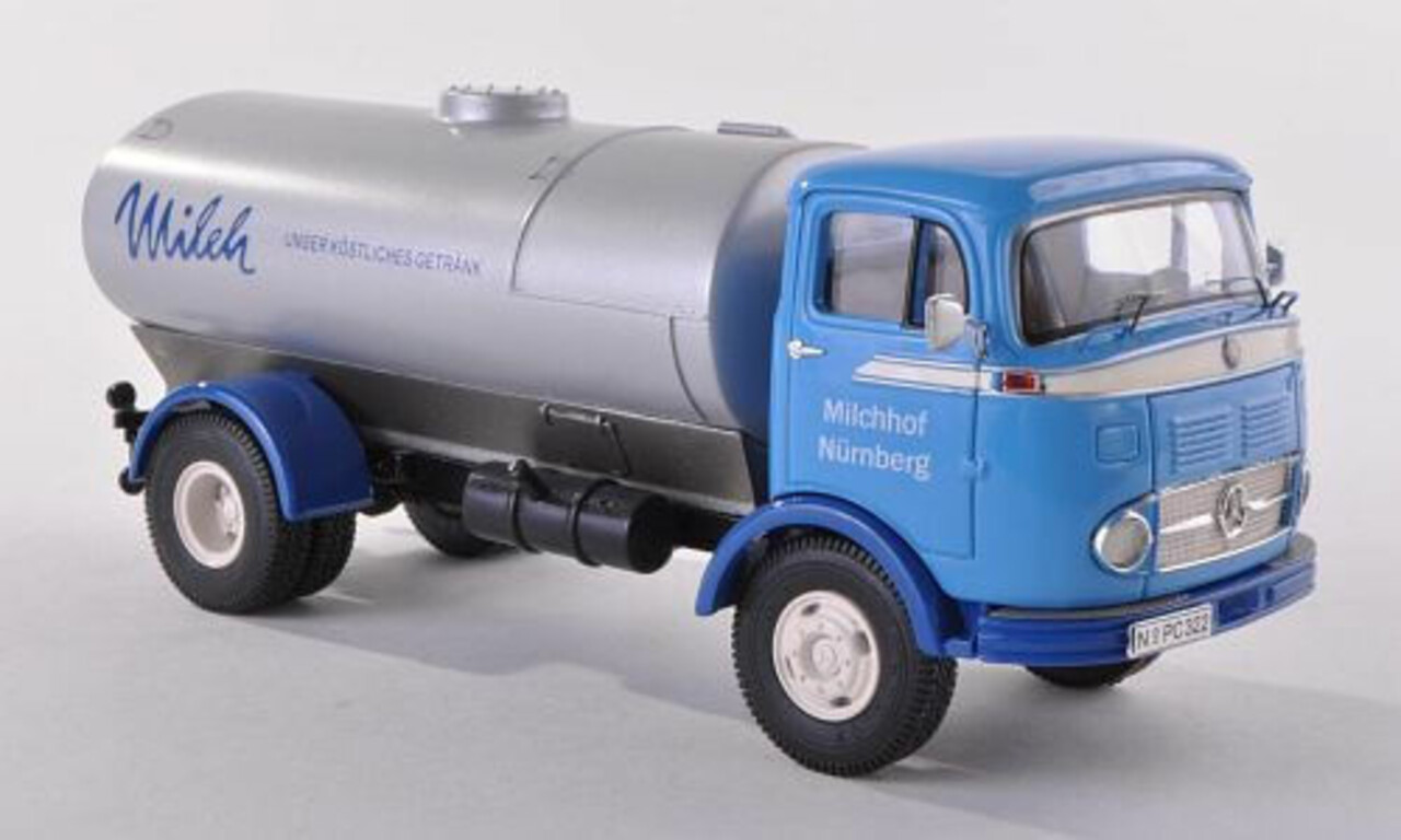 Mercedes-Benz Mercedes-Benz LP911 Milk Transporter - 1:43 - Premium ClassiXXs
