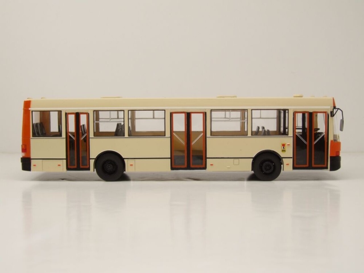 Ikarus Ikarus 415 1985 BVB (Berliner Verkehrsbetriebe) - 1:43 - Premium ClassiXXs