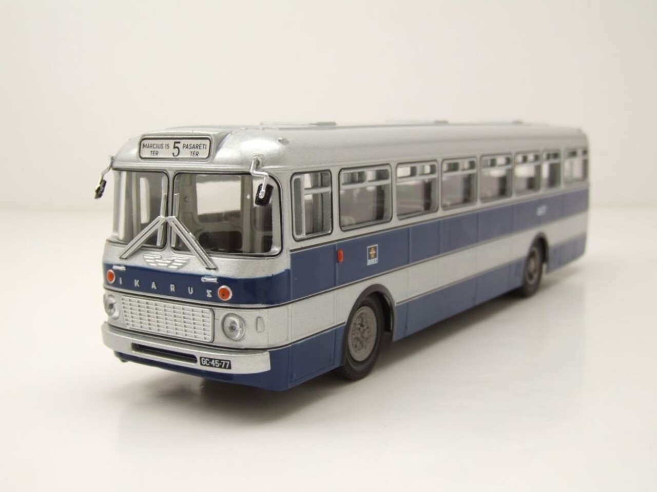 Ikarus Ikarus 556 1965 BKV Budapest - 1:43 - Premium ClassiXXs