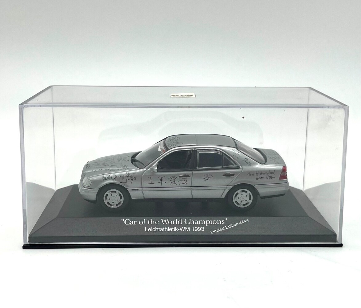 Mercedes-Benz Mercedes-Benz C 180 'Car of the World Champions' 1993 - 1:43 - Minichamps