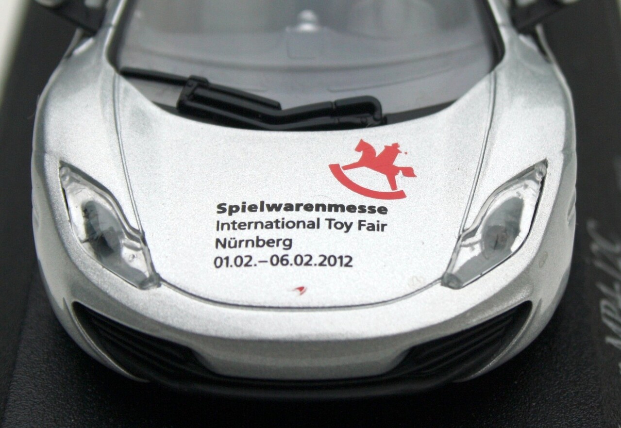 McLaren McLaren MP4-12C Spielwarenmesse Nürnberg 2012 - 1:43 - Minichamps