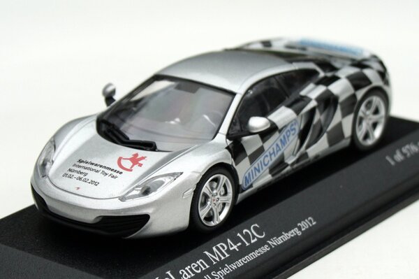 McLaren McLaren MP4-12C Spielwarenmesse Nürnberg 2012 - 1:43 - Minichamps