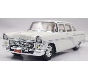 Gaz GAZ 13 Chaika Saloon 1959 - 1:18 - Toyways