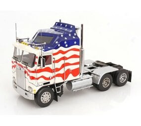 Kenworth Kenworth K100 Aerodyne Tractor 6x4 1976 - 1:18 - Road Kings