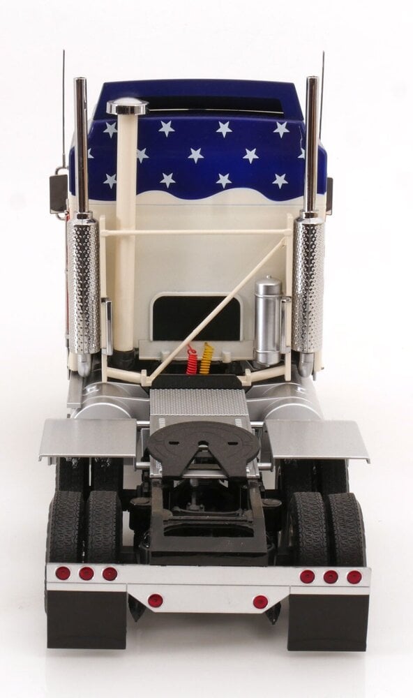 Kenworth Kenworth K100 Aerodyne Tractor 6x4 1976 - 1:18 - Road Kings