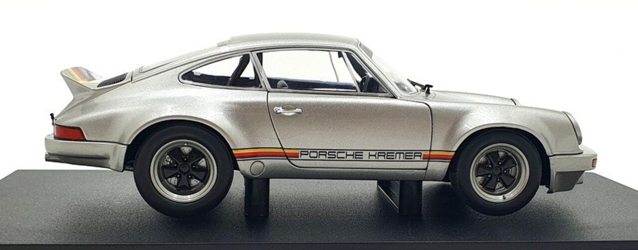 Porsche Porsche 911/930 KSR Kremer Coupe 1973 - 1:18 - Solido