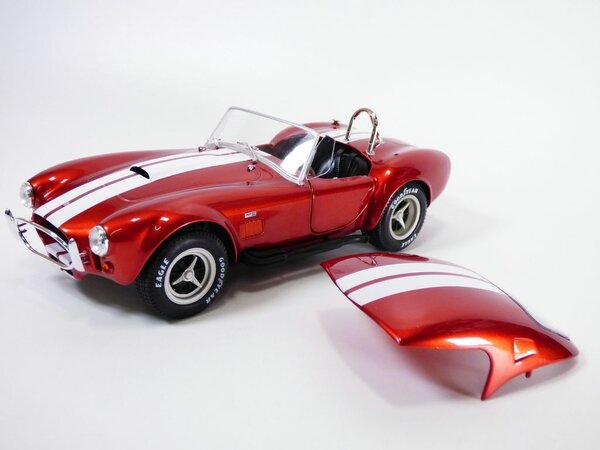 Shelby Shelby Cobra 427 S/C MKII Spider Hard Top 1965 - 1:18 - Solido