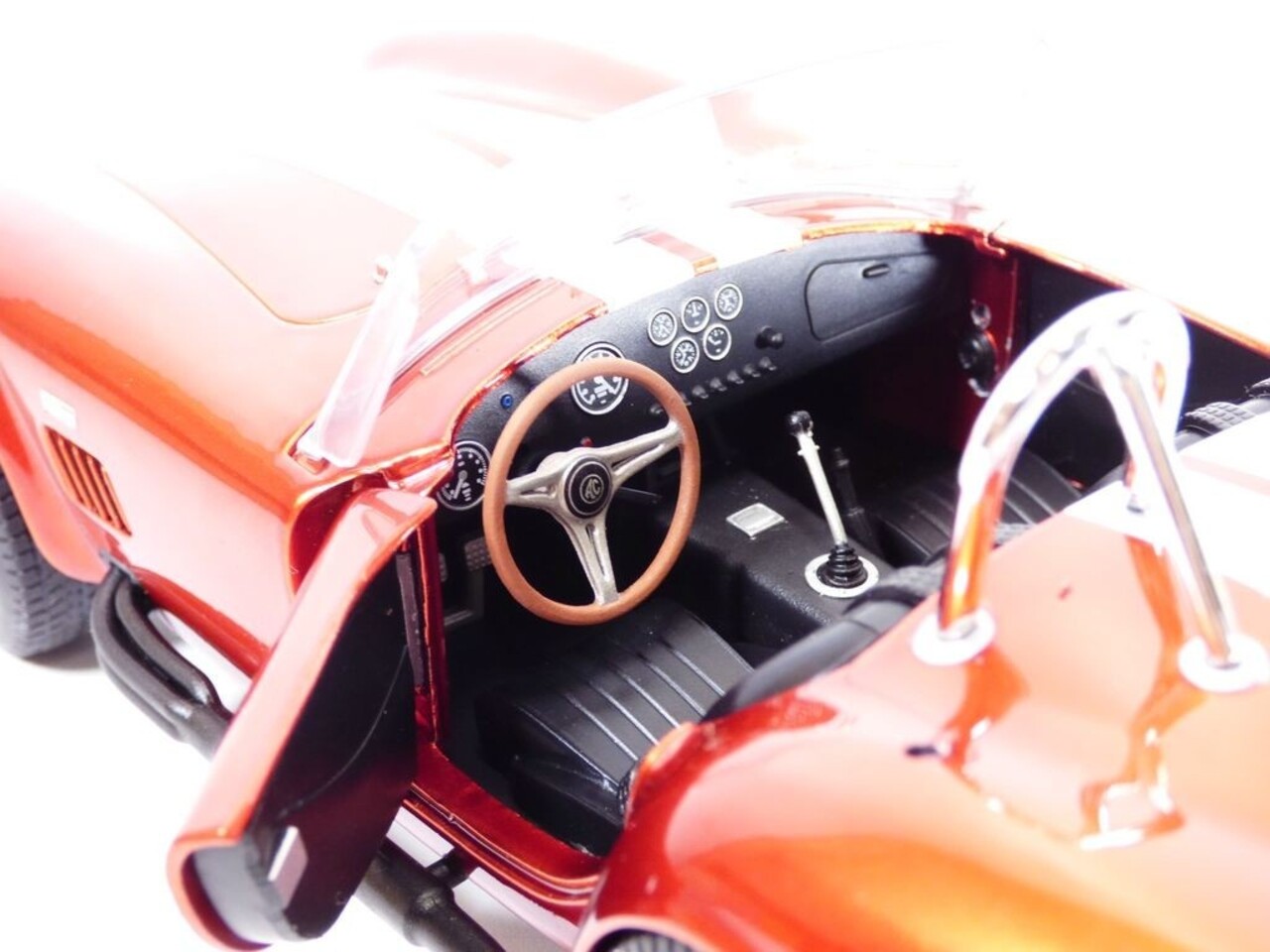 Shelby Shelby Cobra 427 S/C MKII Spider Hard Top 1965 - 1:18 - Solido